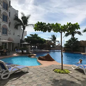 Costa Bonita & - Primer Planta Mazatlán